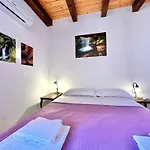 Dom wakacyjny Casa Le Maioliche By Housilia Cefalù